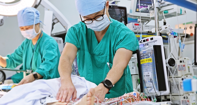 보이지 않는 신호에서 환자의 내일을 지키다