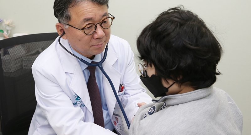 반일치 조혈모세포이식, 소아청소년 재생불량성빈혈 ‘1차 치료’ 가능성 