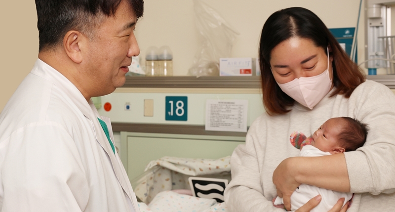 ‘엄지손가락’만한 심장에 생긴 복잡 기형, 생후 8일 만에 치료 성공