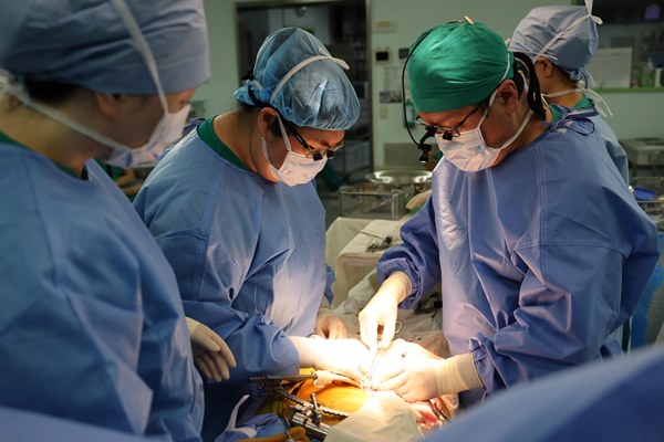 Asan Medical Center Gives New Life to 8,000 Patients with End Stage Kidney Disease Over 35 Years