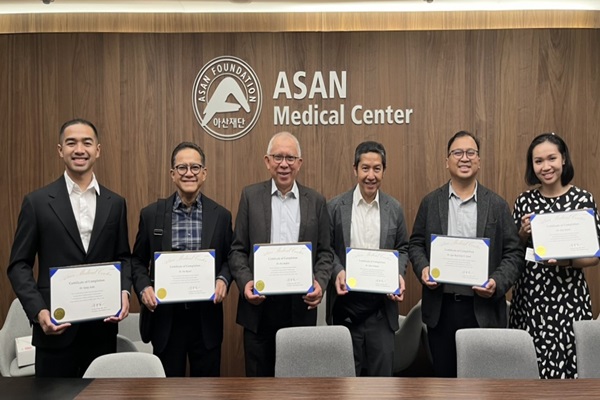 Asan Medical Center Leads Indonesia's First Robotic Kidney Transplantation