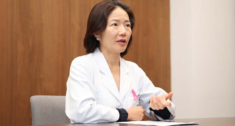 유방외과 김희정 교수<br> ‘유방암 환자의 내일을 함께 그리다’